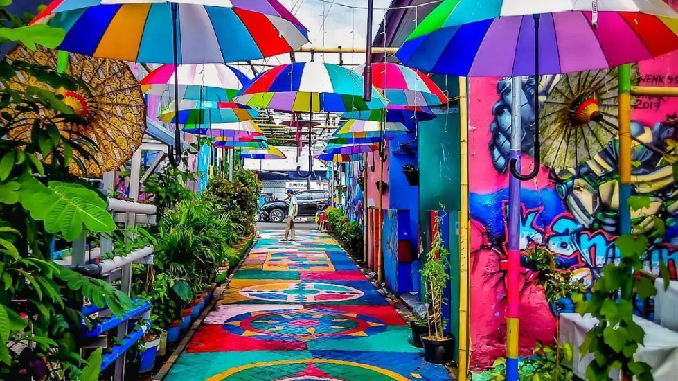 Vibrant neighborhood